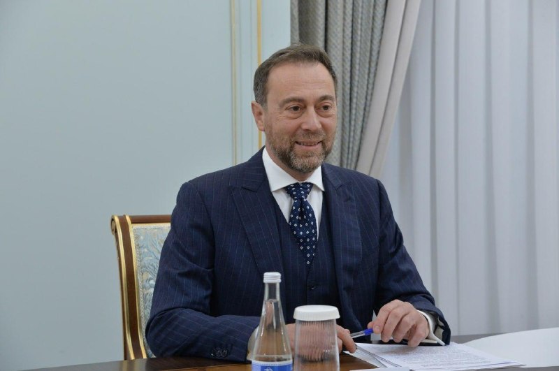 Экс-посла Италии арестовали по делу о поддельных шенгенских визах